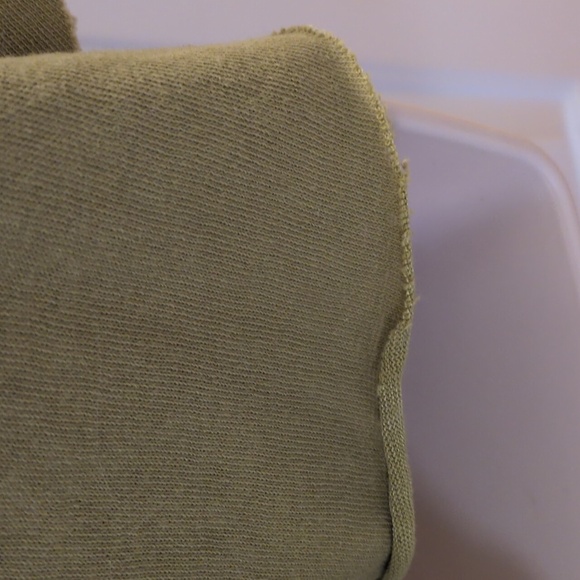 easel Floral Swing Top - Picture 5 of 10